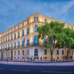 Appart'city Collection Arenes Aparthotel 4*