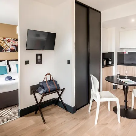 公寓式酒店 Appart'city Collection Arenes 尼姆