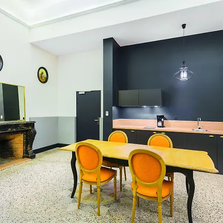 Appart'city Collection Arenes 4*