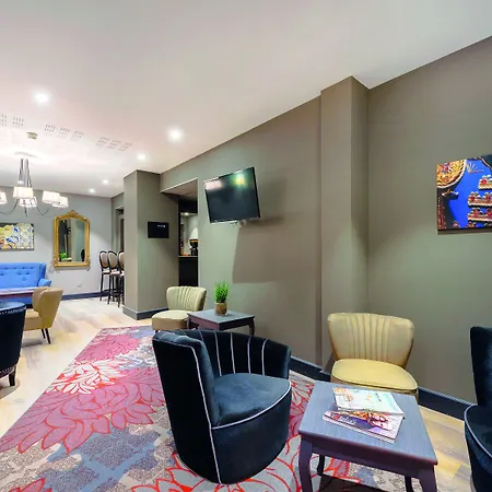 Ξενοδοχείο με διαμερίσματα Appart'city Collection Arenes 4*