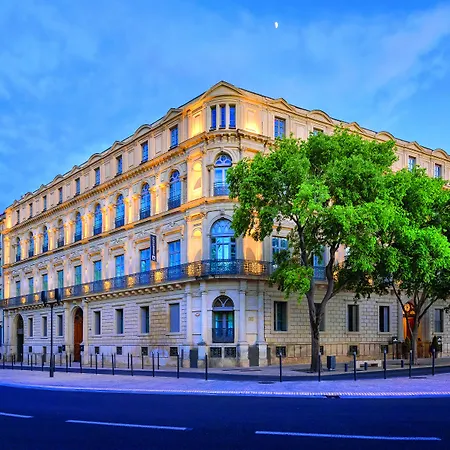 Appart'city Collection Arenes Апарт-отель