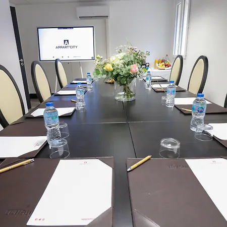 Appart'city Collection Arenes 公寓式酒店