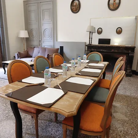 Appart'city Collection Arenes 4*