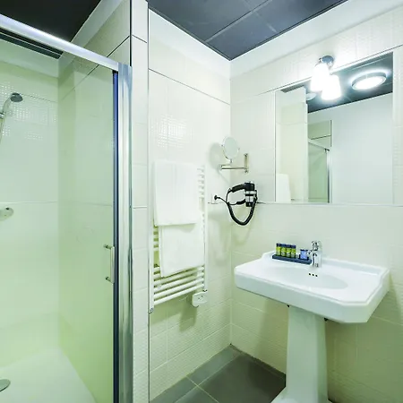 Appart'city Collection Arenes Aparthotel 4*
