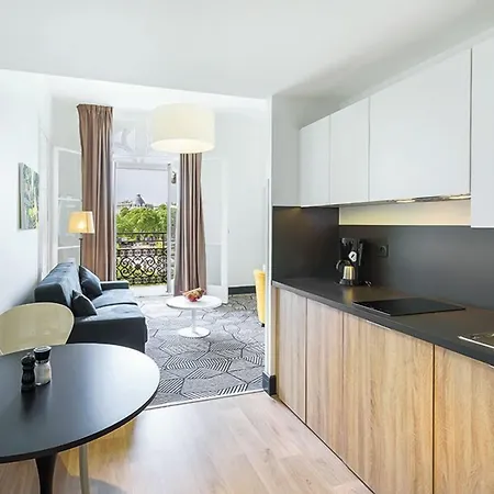 Appart'city Collection Arenes Aparthotel