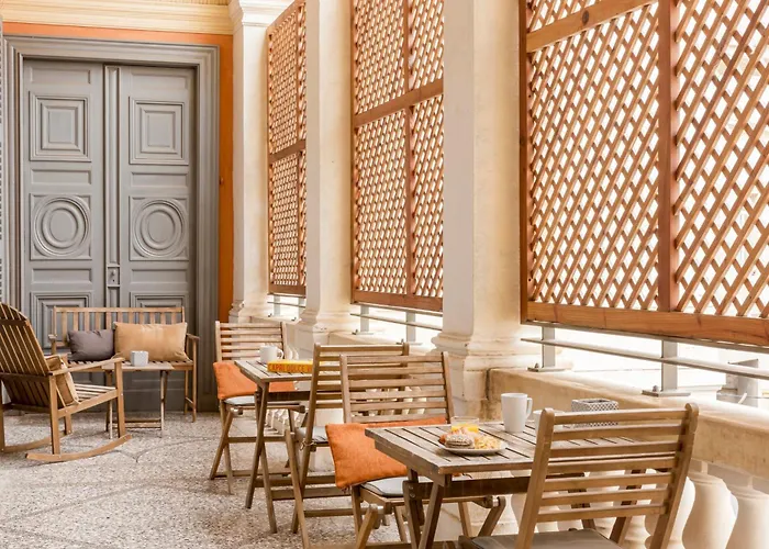 Appart'city Collection Arènes 4*