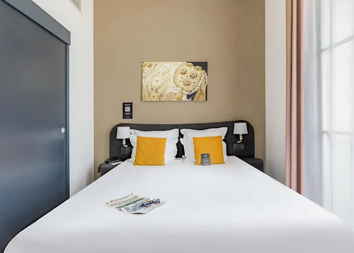 Appart'city Collection Arenes 4* Nimes