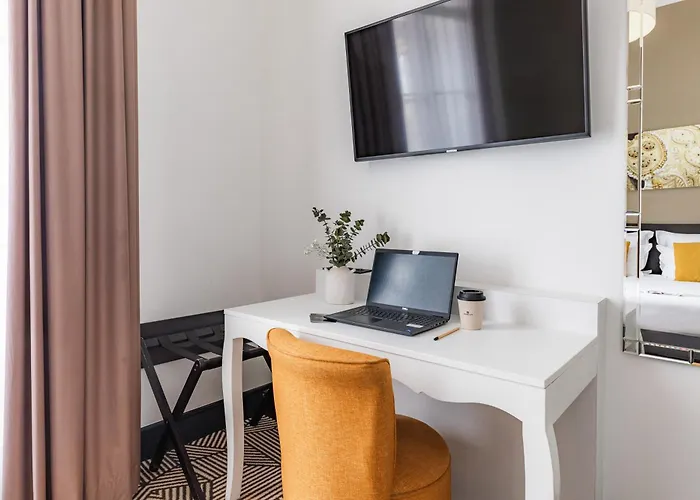 Aparthotel Appart'city Collection Arenes