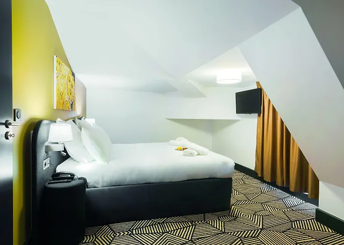 Aparthotel Appart'city Collection Arenes 4*