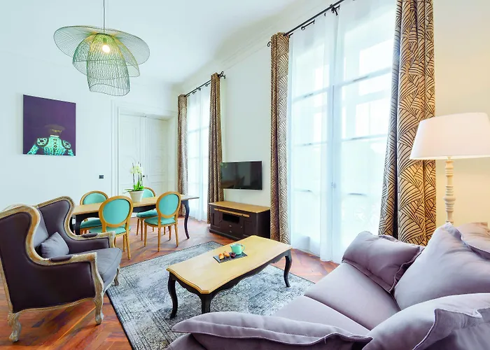 Appart'city Collection Arènes Appart hôtel 4*