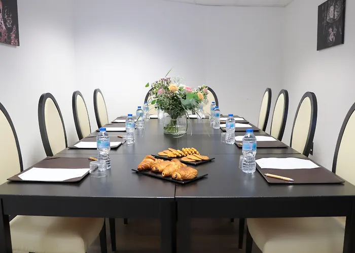 Appart'city Collection Arènes 4* Nîmes