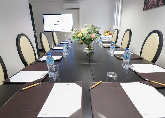 Appart'city Collection Arènes Appart hôtel