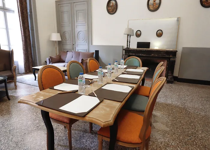 Appart'city Collection Arènes 4*